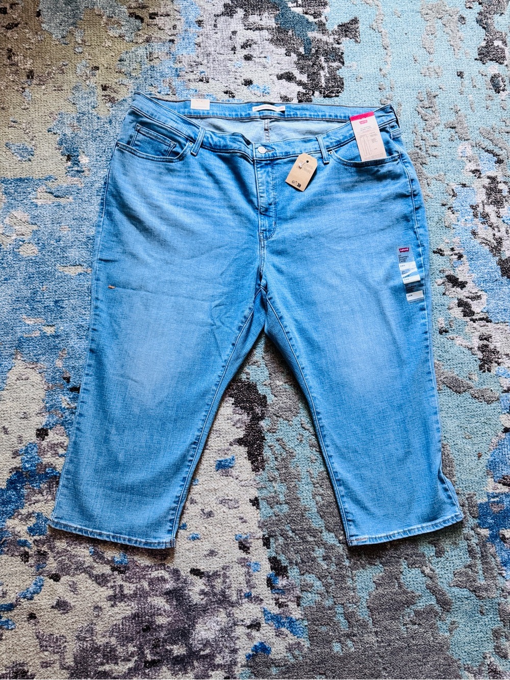 Levi’s Women’s 311 Shaping Skinny Capris Camp Denim 24W NWT Vcay fall vacation